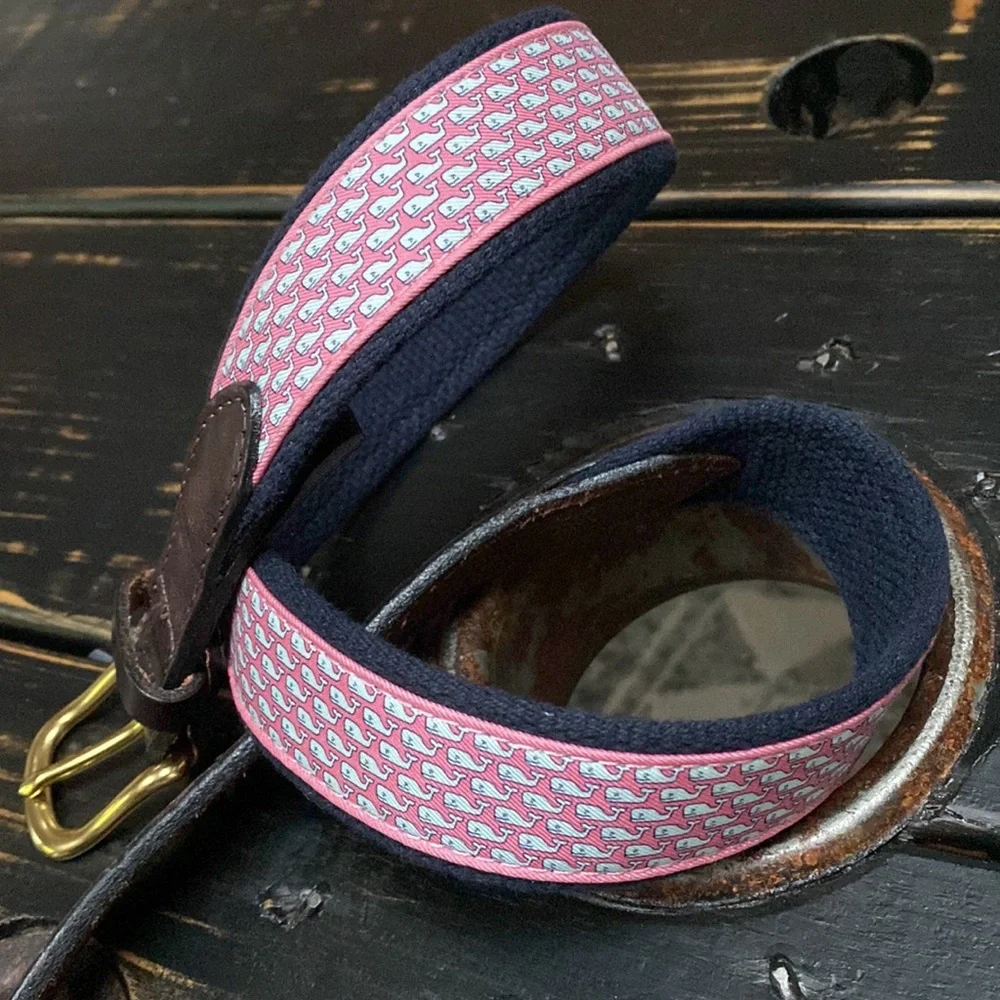 Vineyard Vines Whale Print Belt